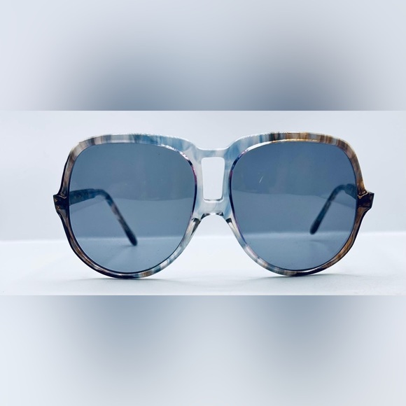 Vintage Sterling Optical Ilona Brown Gray Oval Sunglasses France Frames Only - Picture 3 of 9